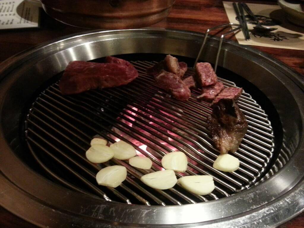 Two Plus (투뿔등심)