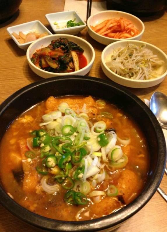 Yong Geum Oak 용금옥