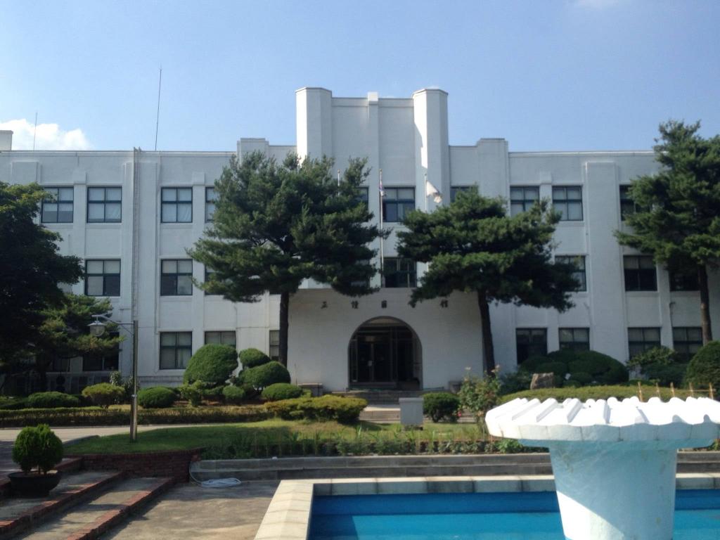 Jeongdok Library 정독도서관