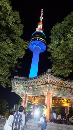 N Seoul Tower N서울타워 (남산타워)