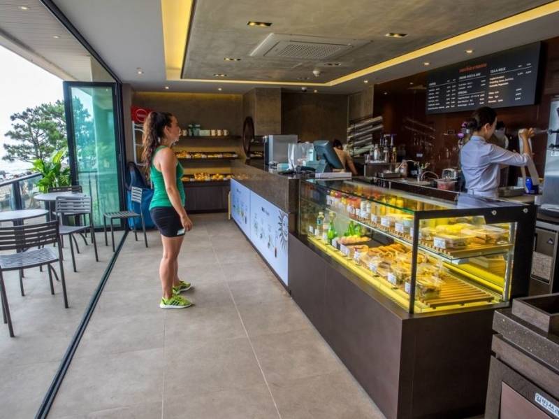 Vecchia & Nuovo Cafe