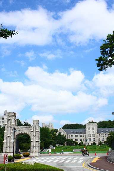 高麗大學校 Korea University Korea University 고려대학교 - Trazy, Korea's #1 Travel Shop
