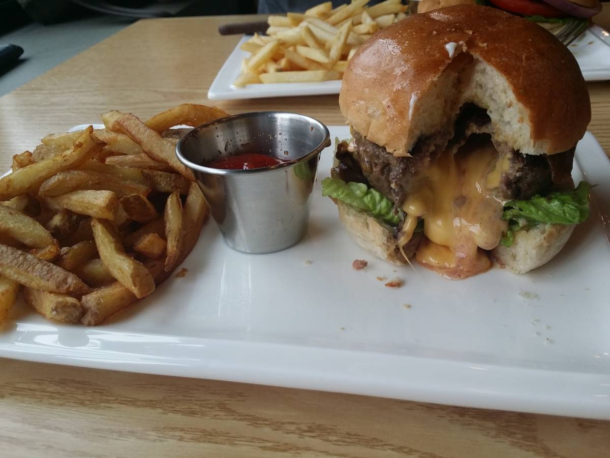 Left Coast Artisan Burgers