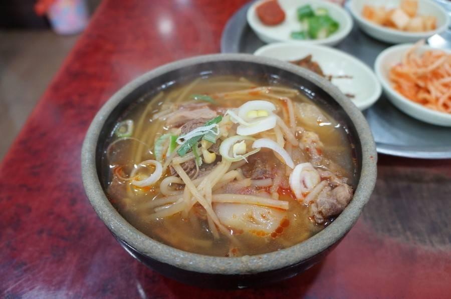 Wonjo Halmae Gukbab (원조할매국밥)