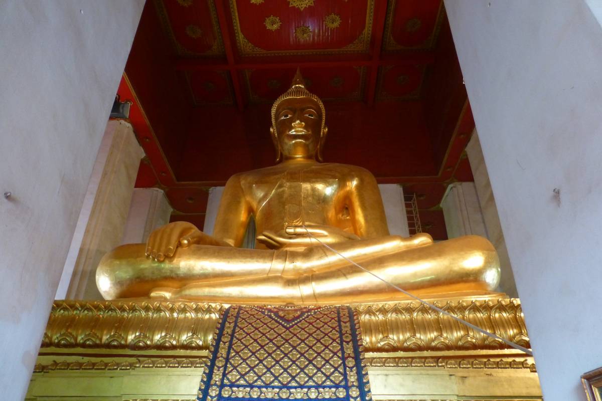 Wat Phra Mongkhon Bophit Trazy Your Travel Shop For Asia