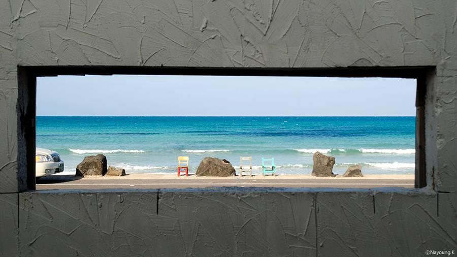 Will be a Whale Cafe (고래가 될 cafe)