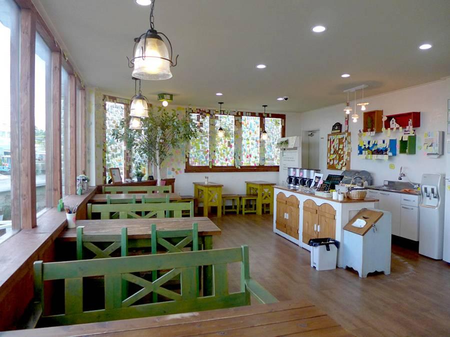 Muin Cafe Sanchaek  무인카페 산책