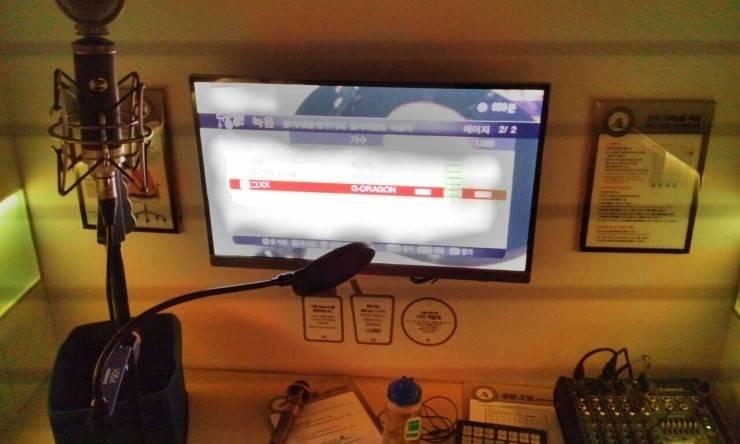 SU Noraebang (1 person) 1인용 수노래방