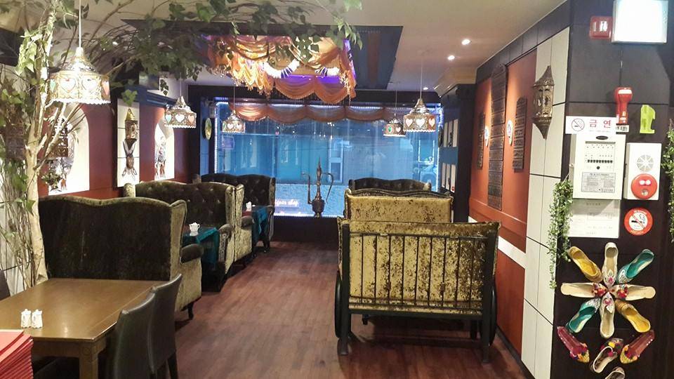 Dubai Arabic & Pakistani Restaurant 두바이 아랍 & 파키스탄 레스토랑