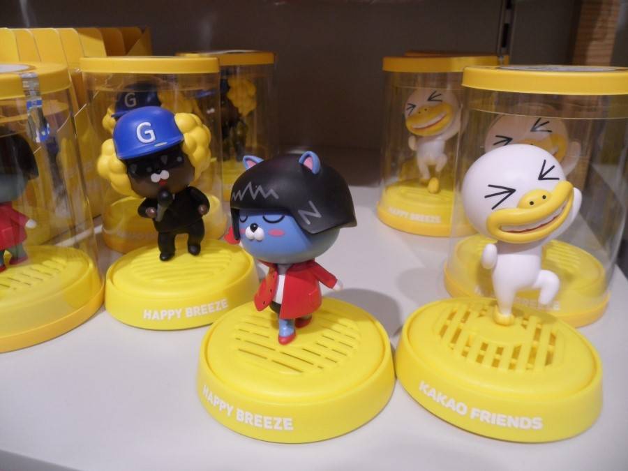 Kakao Friends Shop (Yongsan) 카카오프렌즈샵 (용산점)